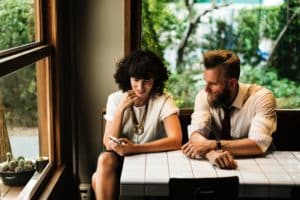 alt="Wat zeg je niet tegen iemand met burnout"