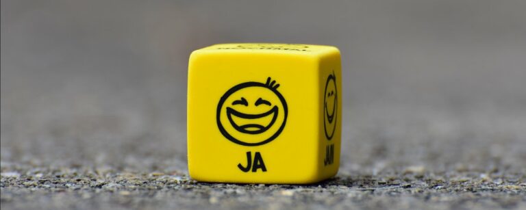 Stemmingswisselingen: waarom zowel vrouwen als mannen in een emotionele achtbaan belanden