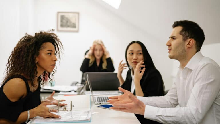 Een verstoorde arbeidsrelatie met een werknemer. Wat nu?