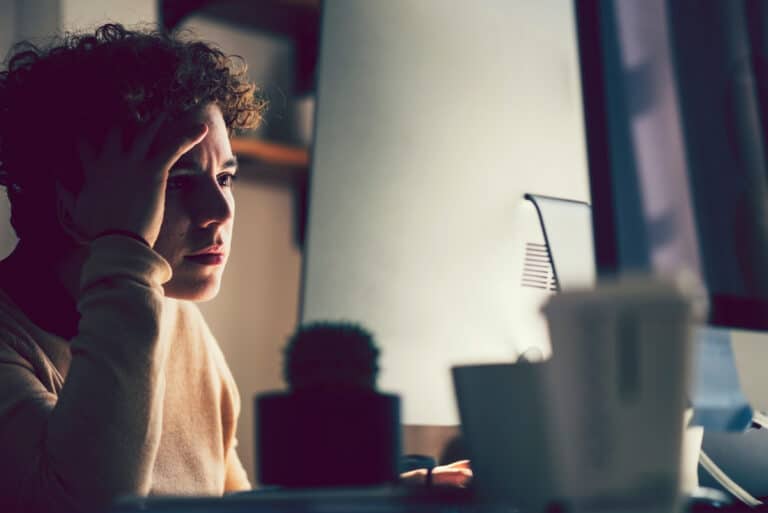 Stressmanagement in een hybride werkomgeving Het vinden van evenwicht