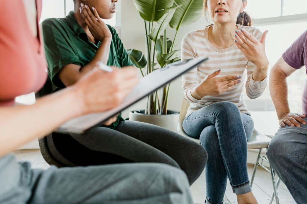Wat is de link tussen fouten toegeven en stress