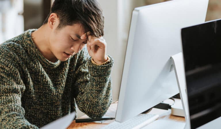 Emotionele zelfbescherming - Hoe het stress verergert en kan leiden tot burn-out